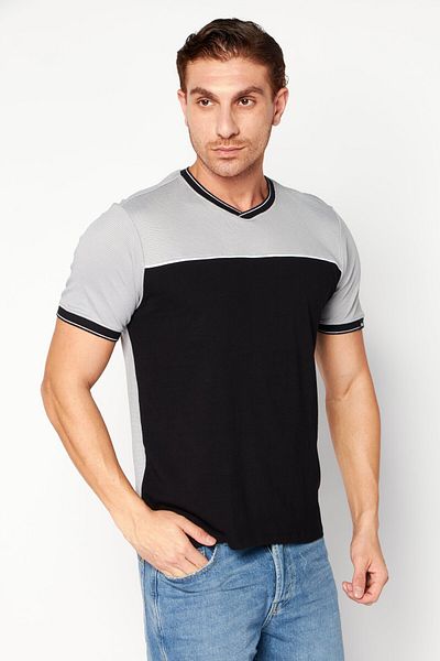 Dkny Men V-Neck Plain Short Sleeves T-shirt, Black Combo