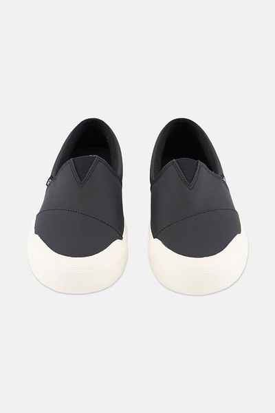 Toms Women Slip On Casual Shoes, Black