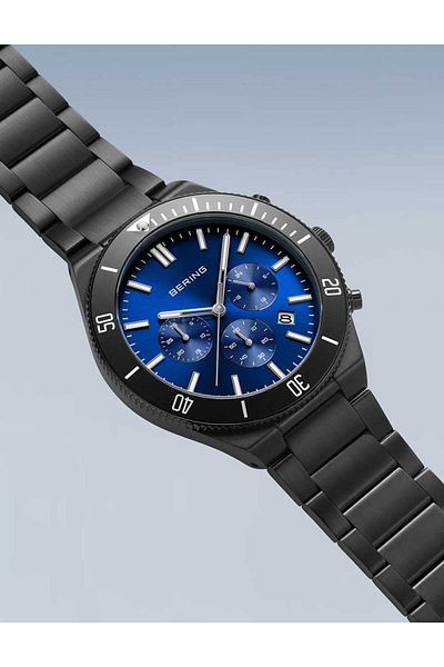 Bering Mens Watch 15043-727, Quartz, 43mm, 10atm
