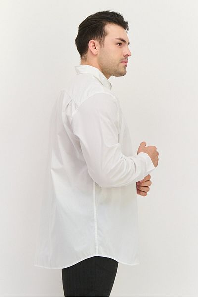 GAP Men Standard Fit Solid Long Sleeves Casual Shirt, White