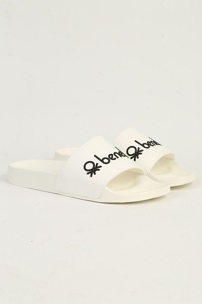 Benetton Bn-1442 Model White Women's Slippers