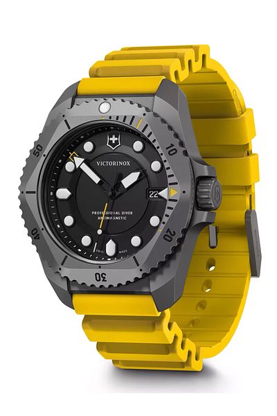 Victorinox 241992 Ceas bărbătesc Dive Pro Quartz Titanium 43mm 30ATM