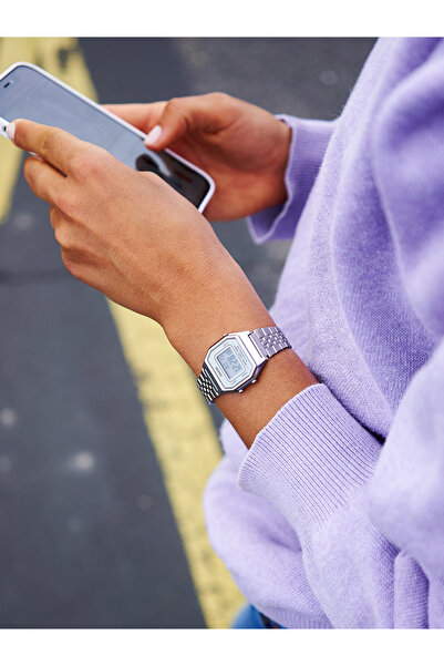 Casio Ceas de damă LA680WEA-7EF, cuarț, 29mm, 3ATM