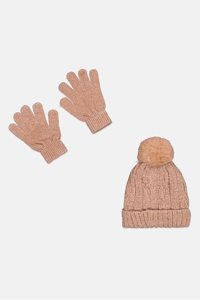Laundry by Shelli Segal Women 2pcs Cable Knit Beanie And Gloves Set, Tan