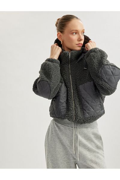 Koton Detachable Hooded Zipper Double Pocket Plush Jacket