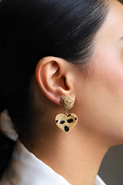 Brillo Kalp Şeklinde Leopar Desenli Kürk Dokulu Sallantılı Küpe