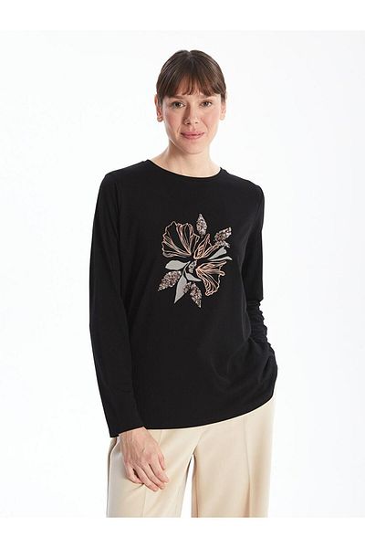 LC Waikiki Γυναικείο μπλουζάκι LCWAIKIKI Classic Crew Neck Κεντημένο