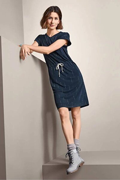 Tchibo فستان ميدي مطبوع عصري للنساء، أزرق داكن