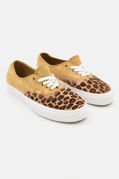 Vans Men Authentic Lace Up Closure Casual Shoes, Mustard Gold