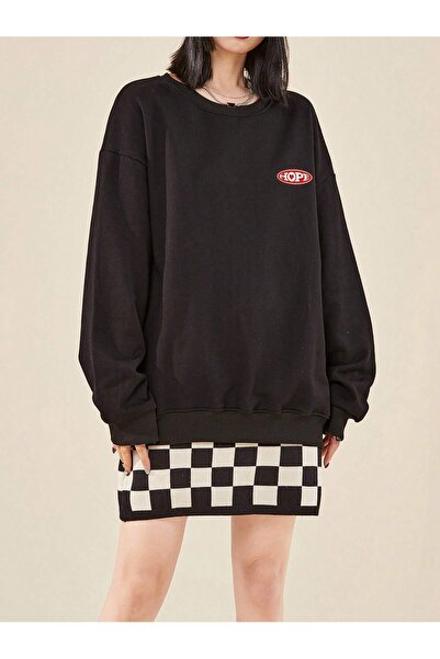 donamod سويت شيرت من سلسلة Coke بحروف جرافيك وكتف منسدل