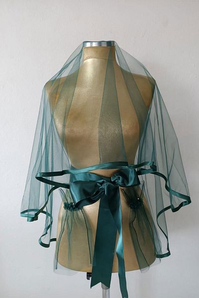 Hayalperest boncuk Elegant Simple Design Bridal Henna Face Cover with Green Piping