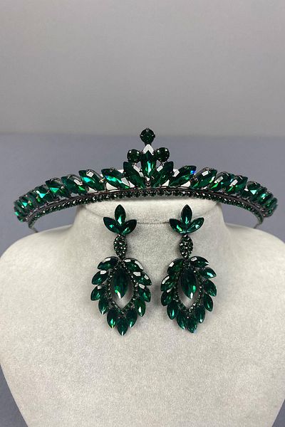 Hayalperest boncuk Ece Bridal Henna Crown and Shuttle Stone Earrings