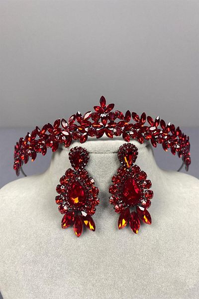 Hayalperest boncuk Red Thin Elegant Vera - Bridal, Crown and Drop Detailed Shuttle Earrings