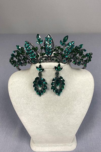 Hayalperest boncuk Green Jabbah Bead Embroidered Bridal Henna Crown and Shuttle Earring Set
