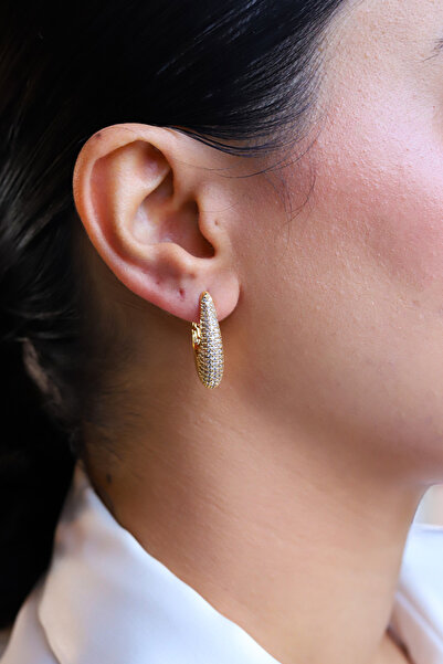 Brillo أقراط مستطيلة ناعمة من حجر الزركون