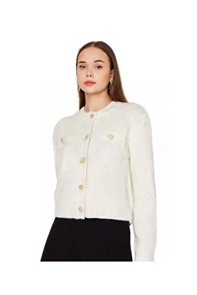 LEVABOUTIQUE Women's Button Detailed Bearded Cardigan