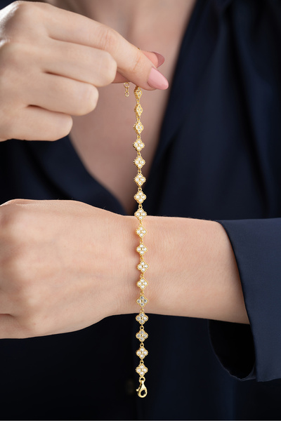Silvano Jewelry 925 Ayar Gümüş Zirkon Taşlı Yonca Bileklik