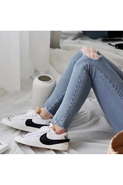 Nike Ayakkabı Günlük W Blazer Low '77 Jumbo