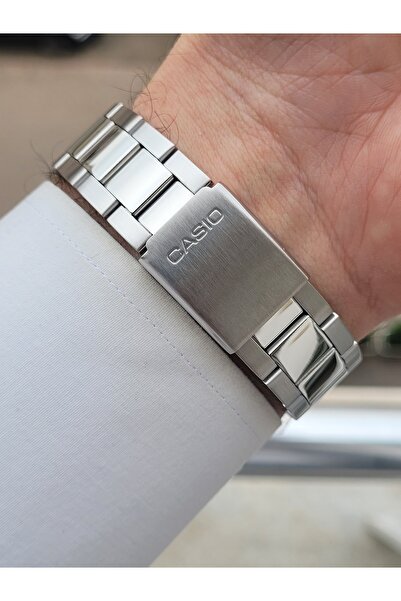 Casio Gümüş Renk Erkek Kol Saat