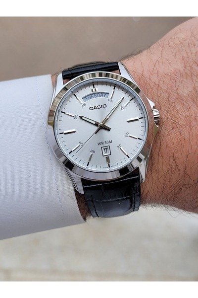 Casio Silver Color Men's Wristwatch