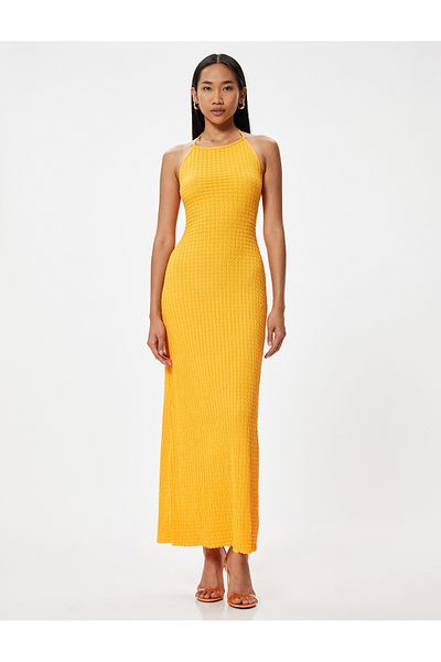 Koton Langes Bleistiftkleid mit Neckholder und strukturiertem Rückendetail