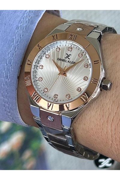 Daniel Klein Daniel Klein Stylish and Sporty with Its Modern Design New Model Women's Wristwatch Suitable for Any Occasion