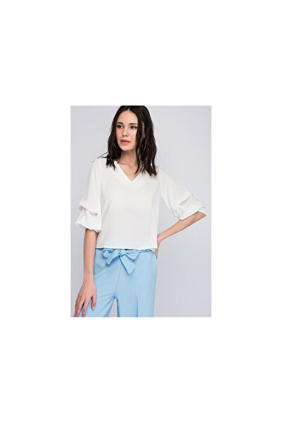 Cotton Mood 8122588 Kobe V-Neck Elastic Two-Layer Sleeve Blouse Ecru