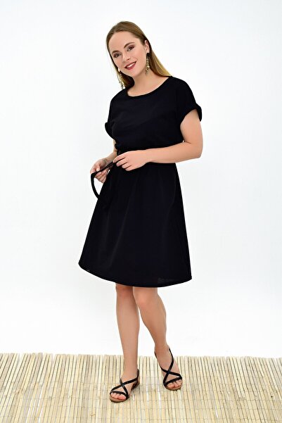 Cotton Mood 9292931 فستان بأكمام خفاشية وحزام مطاطي عند الخصر باللون الأسود