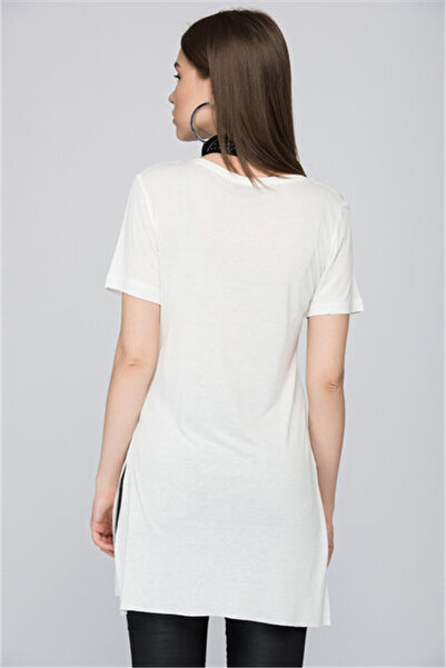 Cotton Mood 8051038 V-Neck Side Slit Short Sleeve T-Shirt Ecru