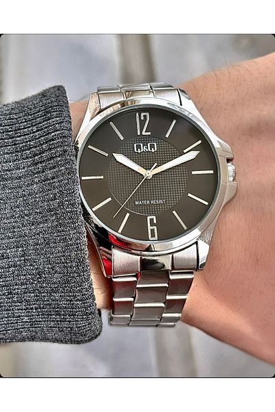 Q&Q Silver Color Men's Metal Cord Wrist Watch