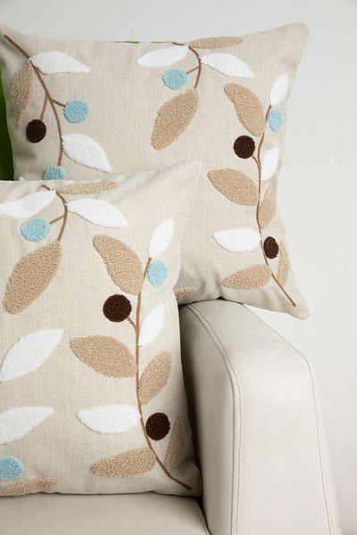FAVORA Husa de perna brodata din 2 piese Olivia Linen - 42x42 Albastru