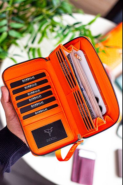 Garbalia Tilburg Wrist Handle Straw Weave Pattern Straw Pattern Orange Portfolio Wallet with Lots of Card Holders
