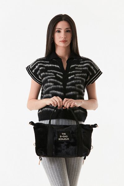 Fulla Moda Text Printed Plush Sleeve Bag