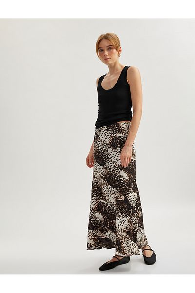 Koton Fusta lungă evazată din satin cu model leopard cu talie standard