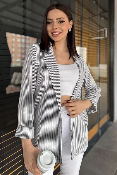 GÜLSELİ Λευκό γυναικείο ριγέ μπουφάν με διπλό μανίκι