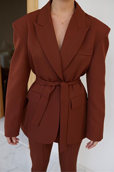Askı Nişantaşı Coffee Belted Jacket Trousers Set with Zipper