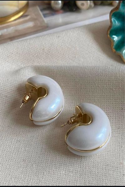DEMOKAN Women's Earrings Special Series Mother of Pearl Chubby C Plate Model Tarnish Free Earrings
