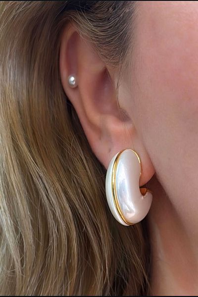 DEMOKAN Women's Earrings Special Series Mother of Pearl Chubby C Plate Model Tarnish Free Earrings