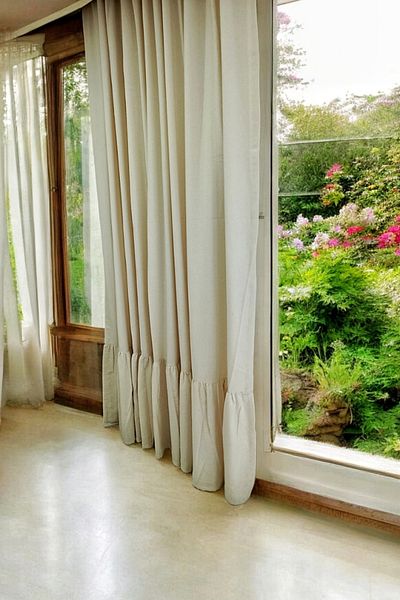 MZN Home Beige Linen Skirt - 100% Cotton, Ruffled End, En X Size, One Sash