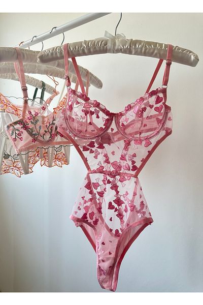 Feruzdesign Shay Pink Underwire Bodysuit