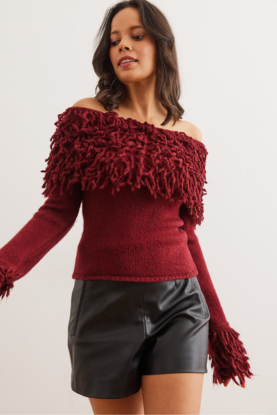 Olalook Women's Burgundy Tassel Detailed Madonna Collar Knitwear Sweater Kzk- 19000951