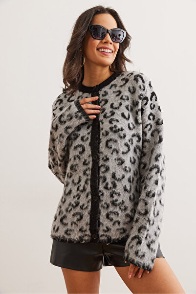 Olalook Women's Gray Buttoned Raised Loose Leopard Cardigan Hrk- 19000333