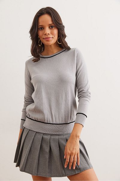 Olalook Grauer, mit Paspeln verzierter, weicher, strukturierter, dünner Strickpullover für Damen KZK- 19000956