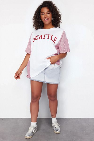 Trendyol Curve Oversize Red Striped Printed Cotton T-shirt - TBBSS24BF00017