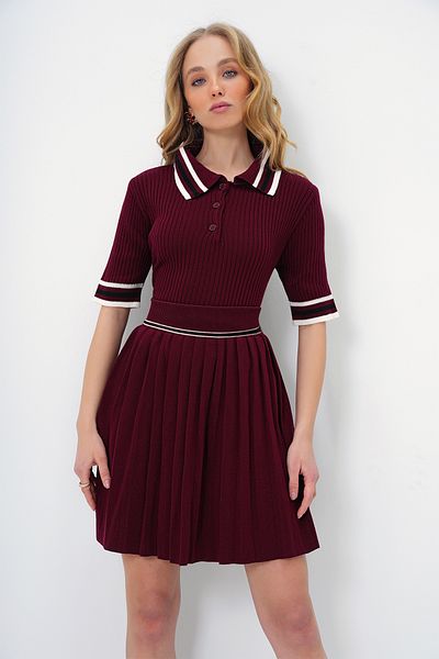 Trend Alaçatı Stili Women's Knitwear Sweater Set with Burgundy Polo Neck and Mini Skirt - Alc-X13523