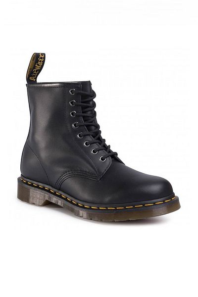 Dr. Martens 8 Augenstiefel