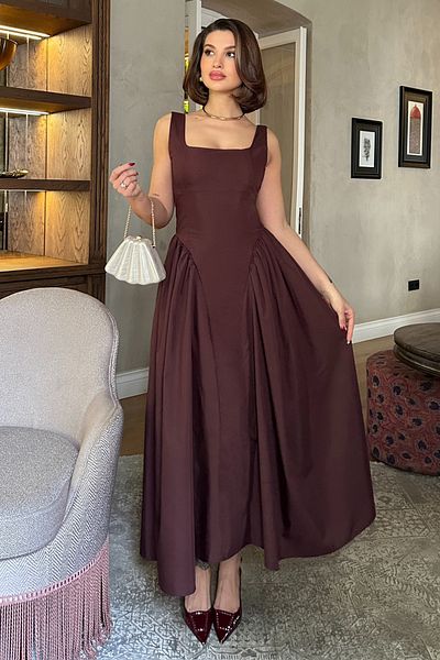 Trendyol Collection Καφέ κομψό φόρεμα από ποπλίνα σε κοπή Α TPRSS25EL00158