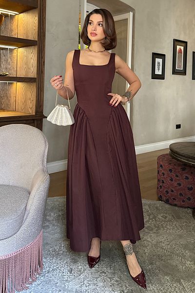 Trendyol Collection Καφέ κομψό φόρεμα από ποπλίνα σε κοπή Α TPRSS25EL00158