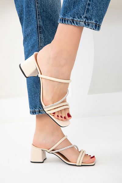 SOHO Beige Klassische Damenschuhe mit Absatz 17911
