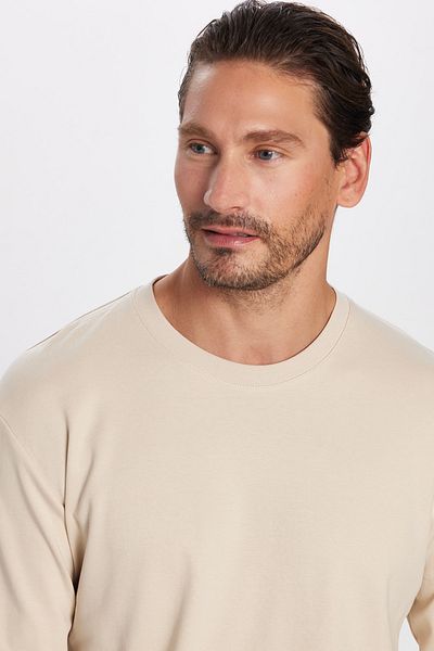 Tudors Μπλουζάκι Unisex Relax Fit Relaxed Cut 100% βαμβακερό μακρυμάνικο μπλουζάκι με λαιμόκοψη μπεζ Basic